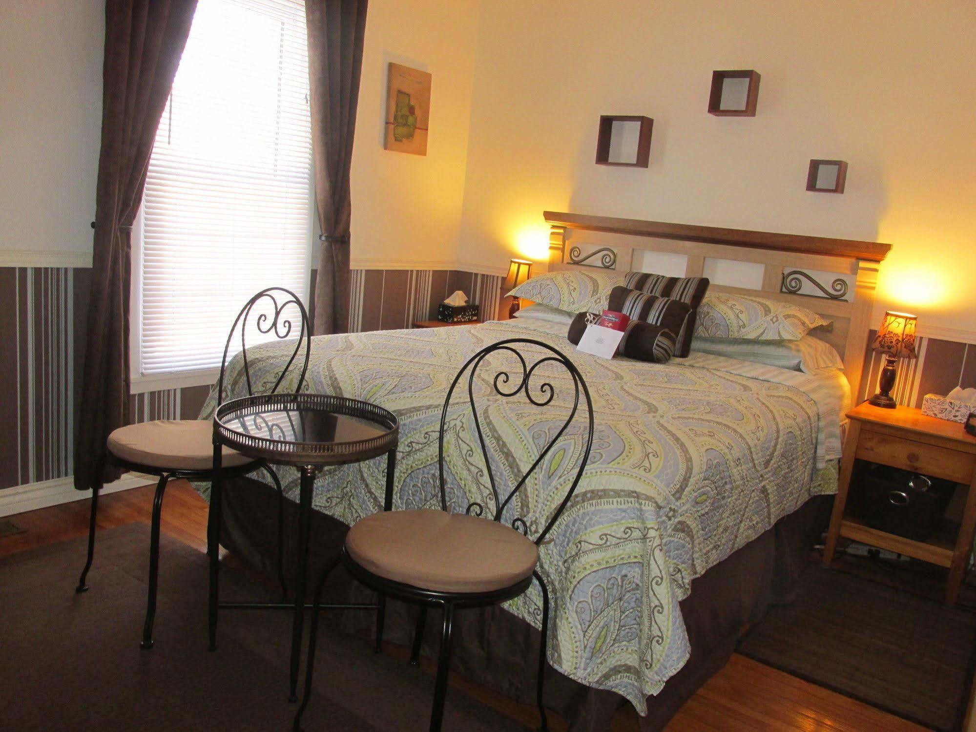 Cozy House B&B Niagara Falls Exteriör bild