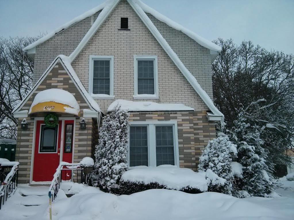 Cozy House B&B Niagara Falls Exteriör bild