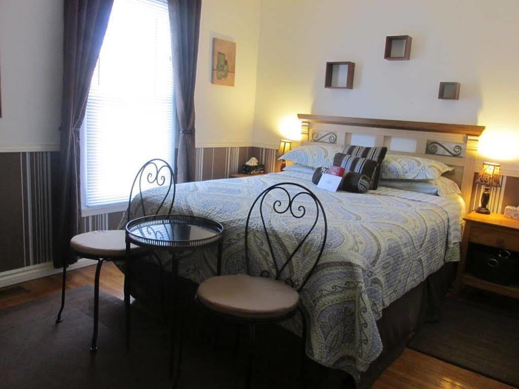 Cozy House B&B Niagara Falls Exteriör bild